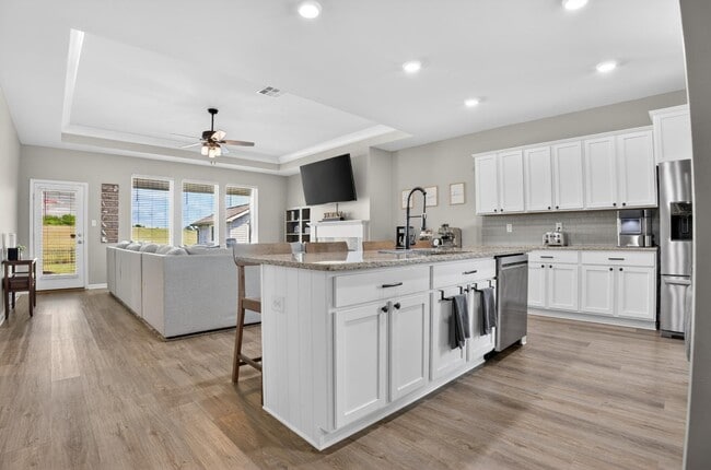 Building Photo - 7905 Camellia Bud Ct