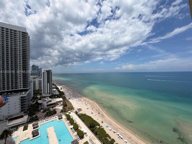 Building Photo - 1830 S Ocean Dr