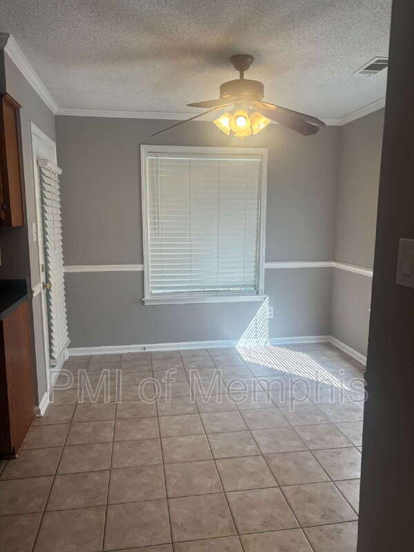 Building Photo - 3067 Woodland Fern Cove