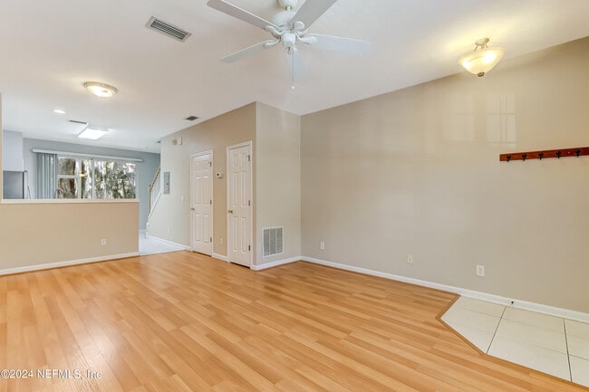Building Photo - 3532 Lone Tree Ln