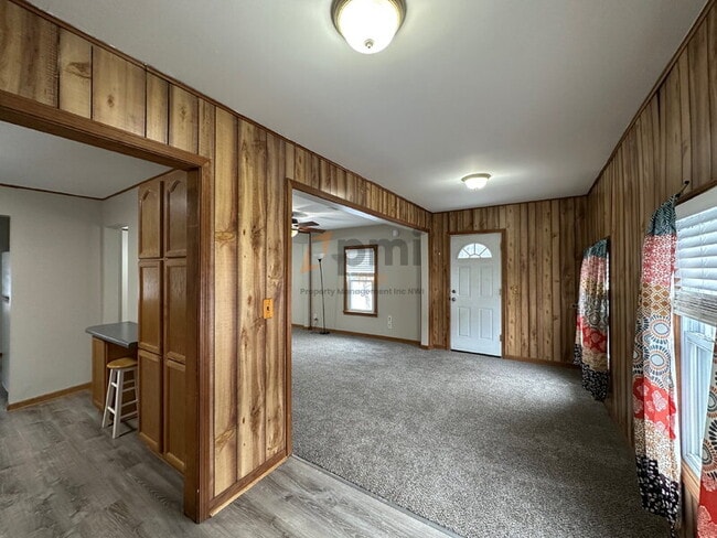 Building Photo - 1724 S Fairbanks St