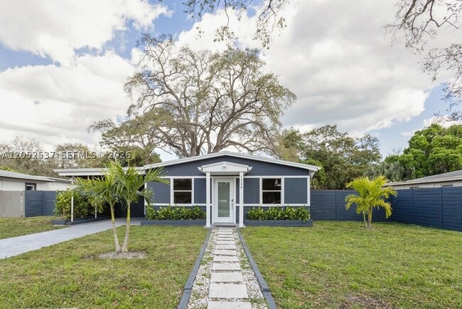 Building Photo - 1230 NW 7th Terrace
