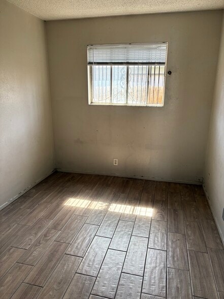 Building Photo - 2428 Statz St