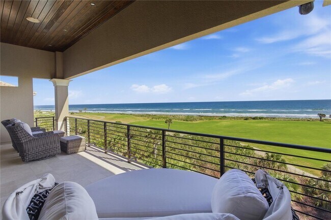 Building Photo - 340 Ocean Crest Dr