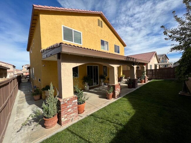 Building Photo - 9378 Agave Dr