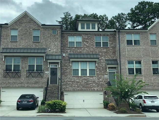 Building Photo - 2184 Haydon Ln