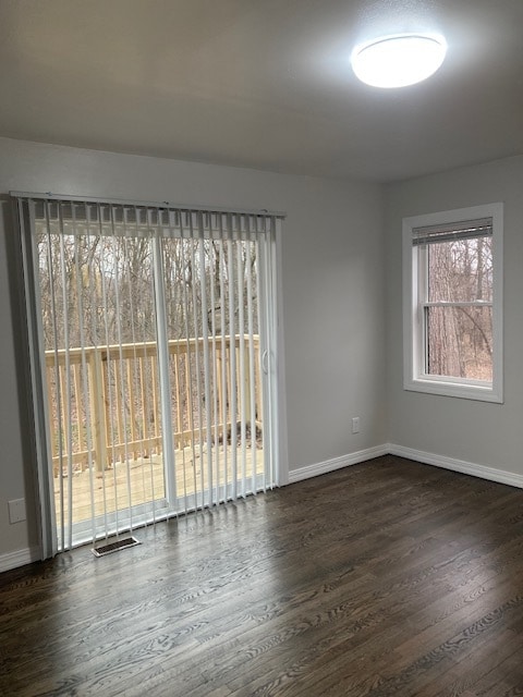 Building Photo - 17120 Cherokee Dr