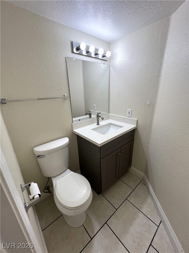 Building Photo - 7701 Almeria St