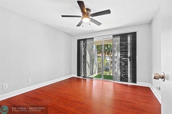 Building Photo - 1705 Palm Cove Blvd