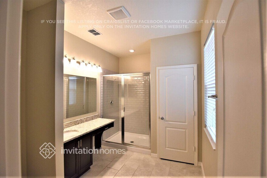 Building Photo - 4260 Moon Shadow Loop