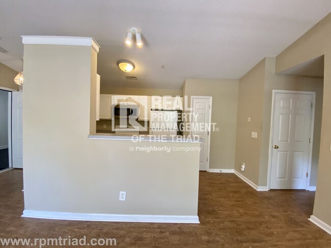 Building Photo - *Move In Special* Deacon Ridge Gated Commu...