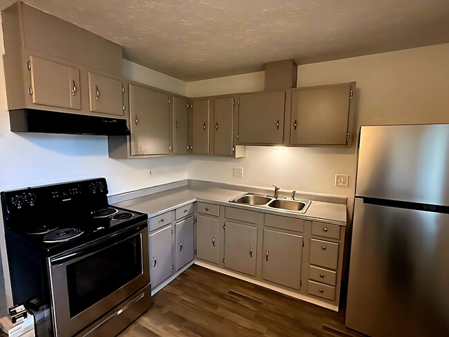 Primary Photo - Welcome Home!