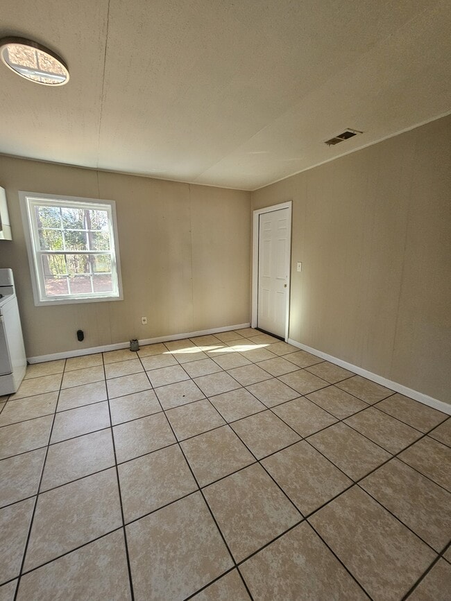 Building Photo - 4529 Wactor St