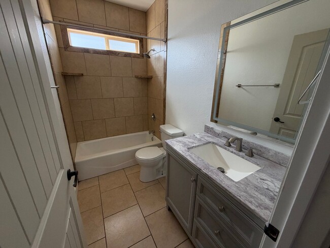 Building Photo - 408 Wilkins Drive
