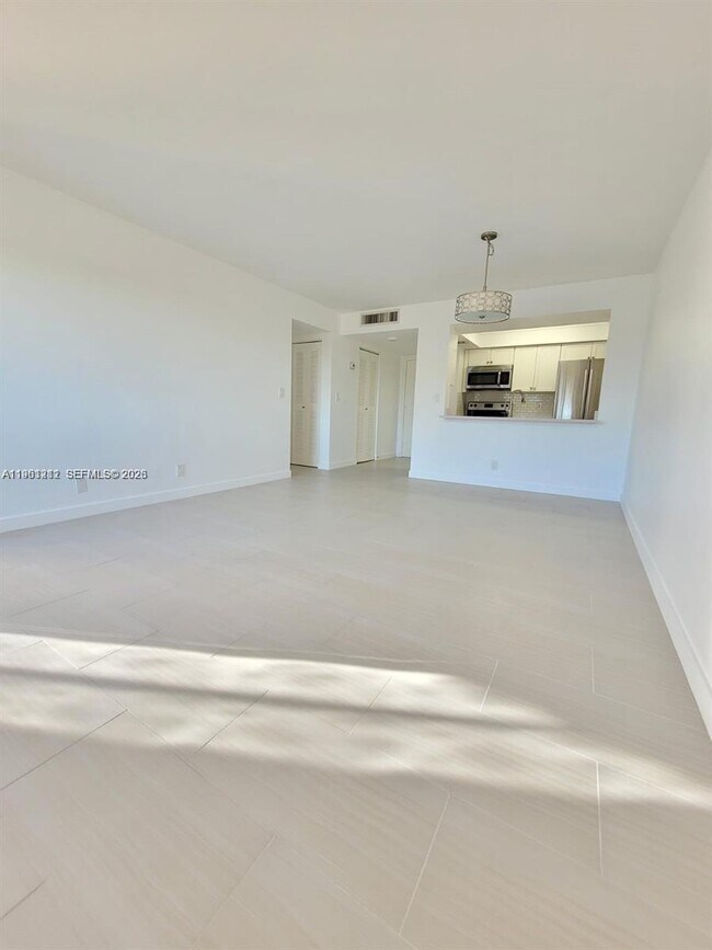 Building Photo - 10001 W Atlantic Blvd