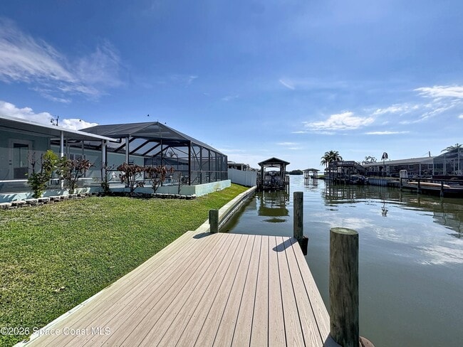 Building Photo - 1707 Shore Dr