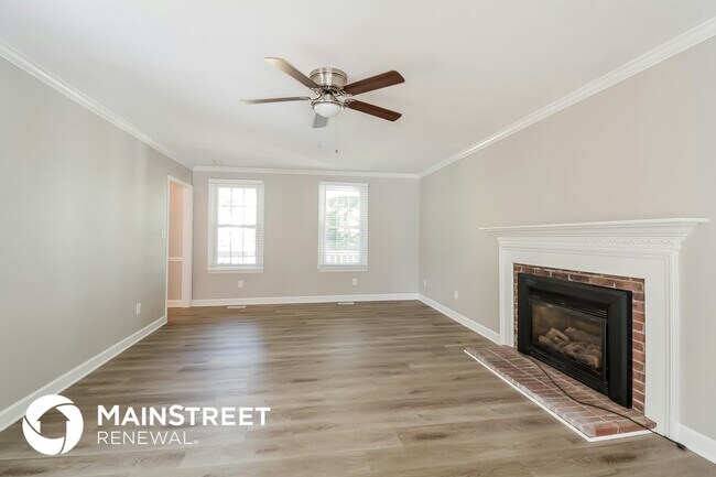 Building Photo - 6208 Degrace Dr