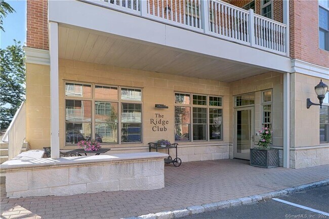 Building Photo - 100 Stone Ridge Way