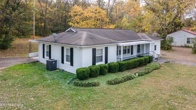 Building Photo - 6520 Jackie Ln