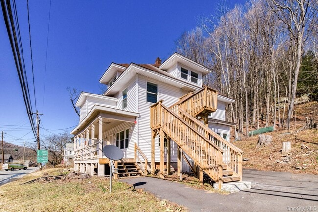 Building Photo - 2016 Old Rte 17