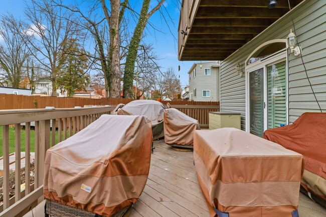 Building Photo - 30 Longfellow St NE