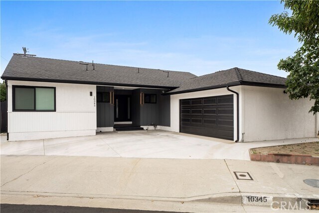 Building Photo - 10345 Blucher Ave