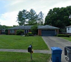 Building Photo - COMING SOON!! Beautiful 3-Bedroom, 2.5-Bat...