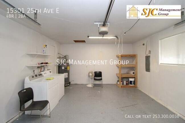 Building Photo - 15301 25th Ave E