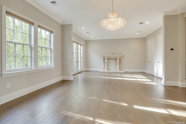 Building Photo - 402 Grist Mill Cir