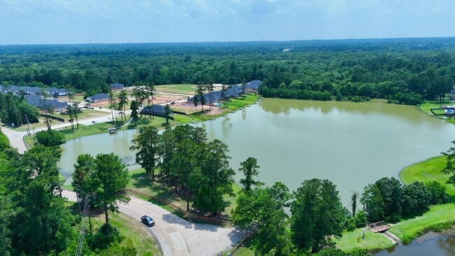 Building Photo - 12176 Ridge Top Dr