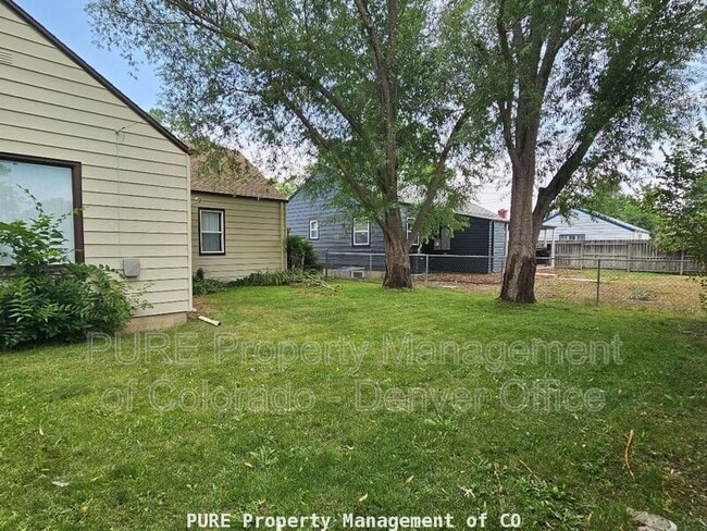 Building Photo - 4001 S Pennsylvania St