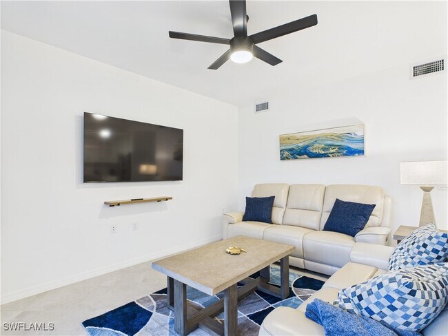 Building Photo - 5527 Double Eagle Cir