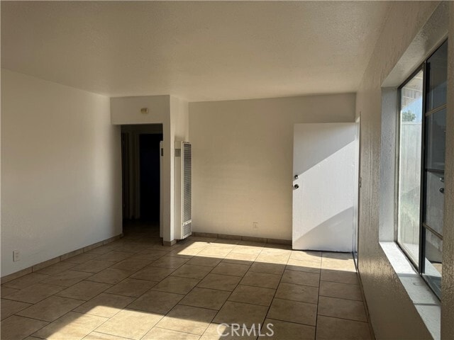 Building Photo - 1111 W 93rd St