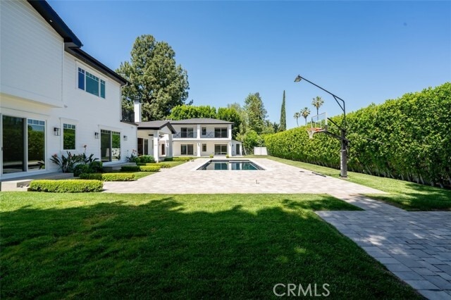 Building Photo - 20701 Dumont St