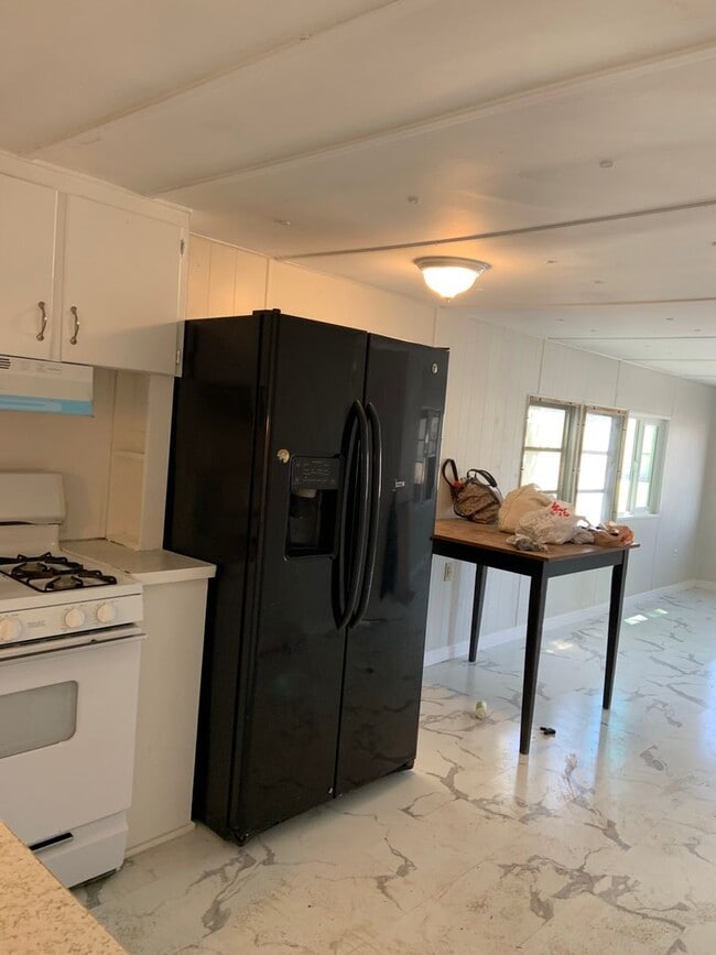 Building Photo - Remodeled 1 bedroom single wide in Elko
