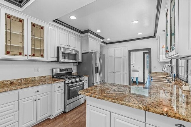 Building Photo - Beautiful Estate for Rent in Ashland