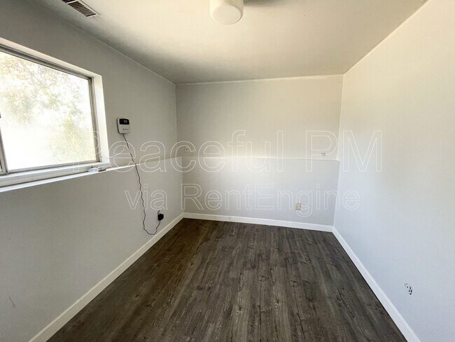 Building Photo - 4196 S 5400 W