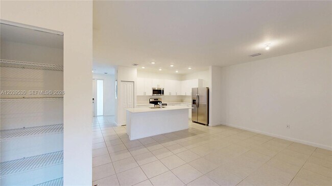 Building Photo - 12875 SW 243rd Terrace