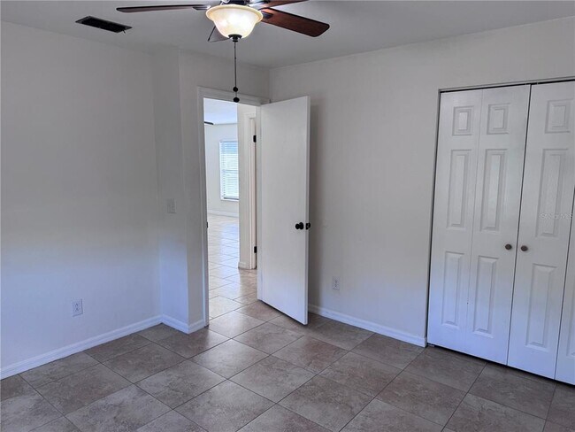 Building Photo - 15144 SW 27th Ct