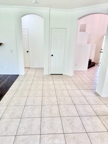 Building Photo - 10200 Cartagena Dr