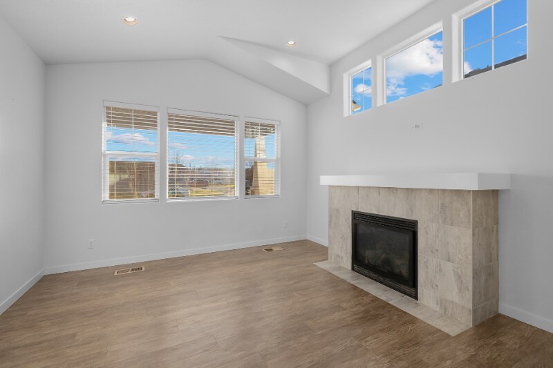 Building Photo - 3041 W Pascal Dr