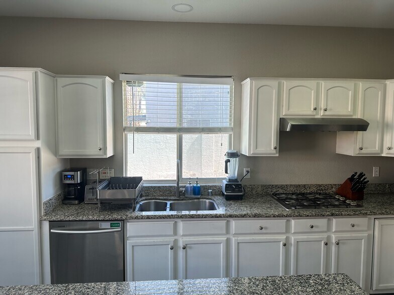 Building Photo - 2998 Clarity Ct