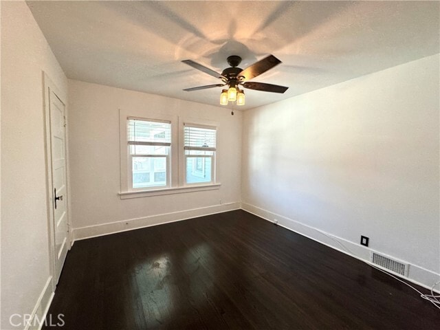 Building Photo - 450 W 38th St