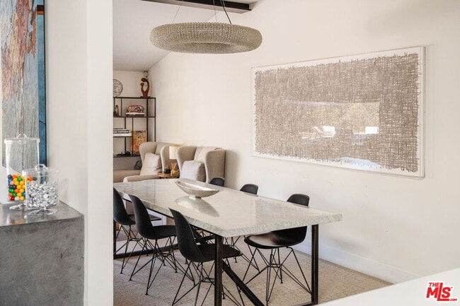 Building Photo - 15490 Milldale Dr