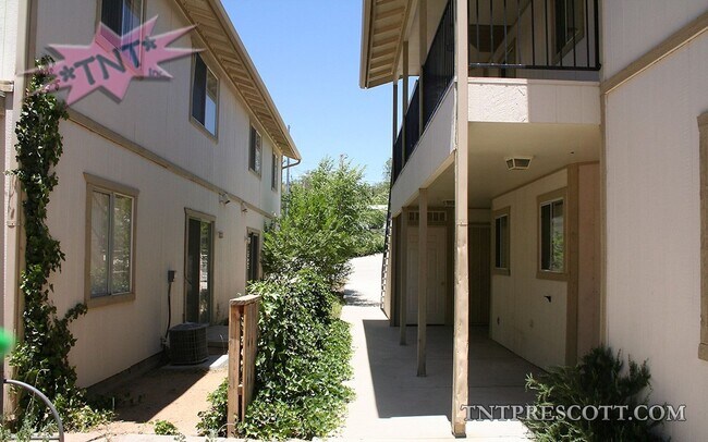 Building Photo - 195 Vallejo St