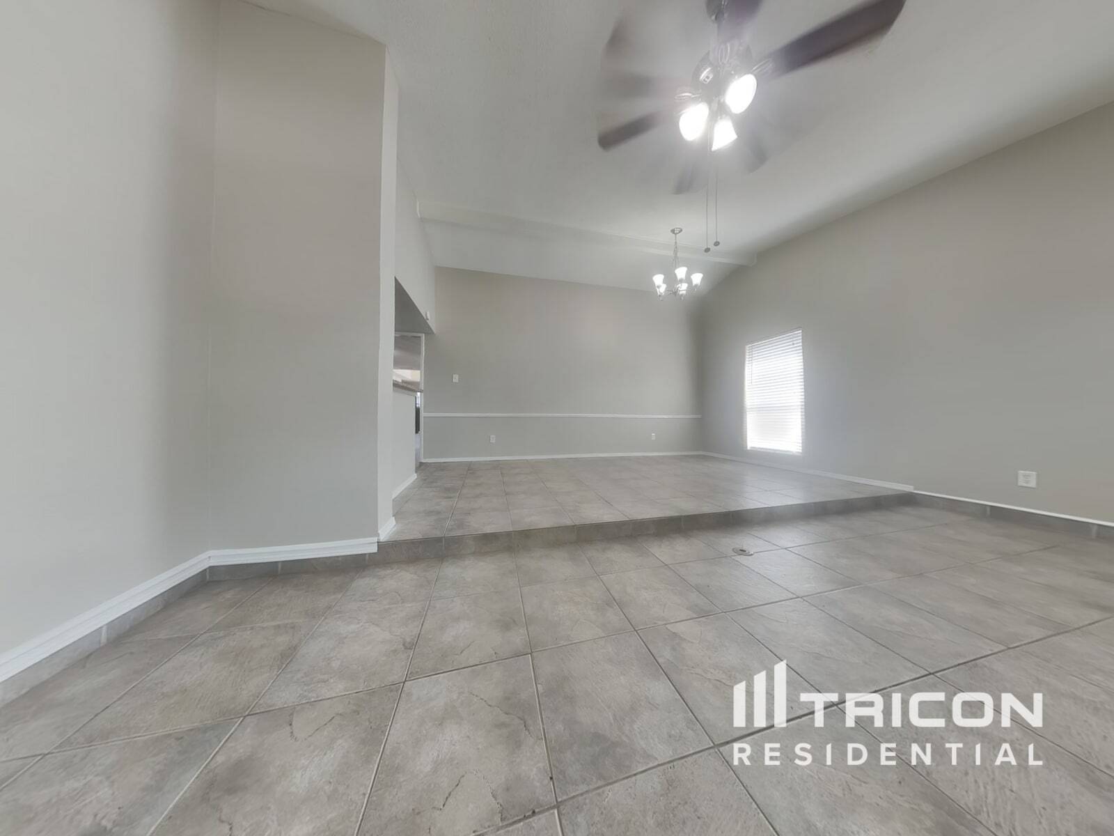 Building Photo - 5534 Canyon Forest Dr