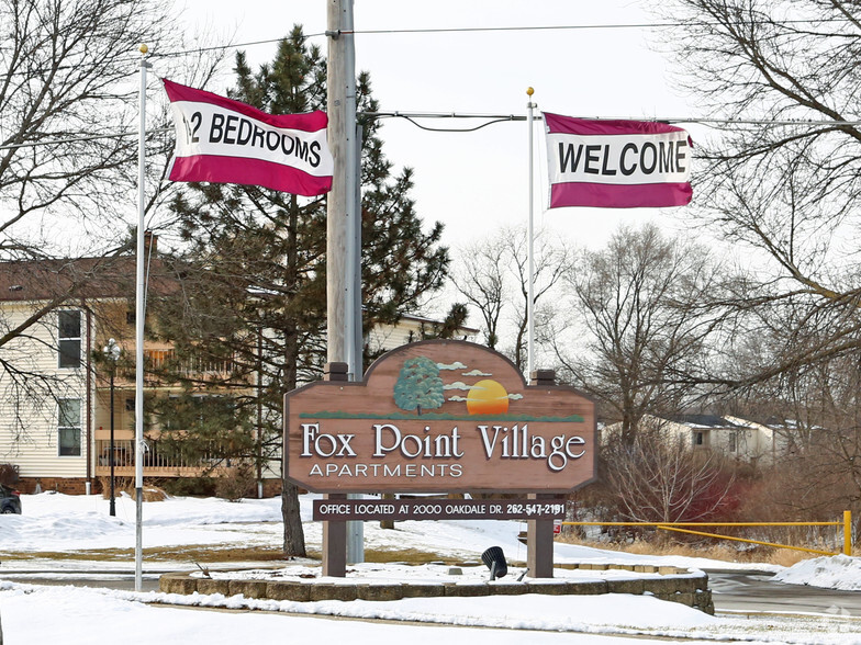 Building Photo - Fox Point Village