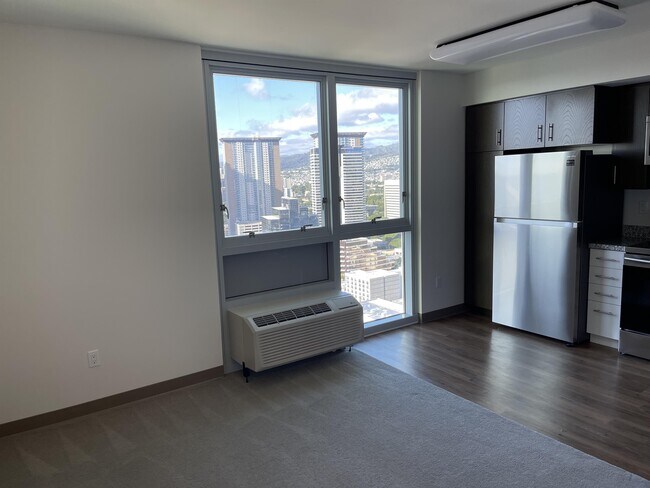 Building Photo - 988 Halekauwila St