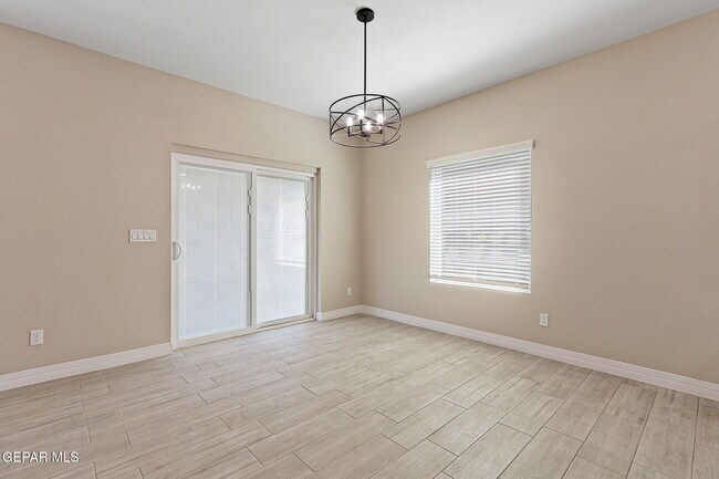 Building Photo - 9853 La Morenita Cir