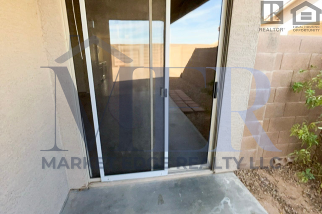 Building Photo - 3Bed/2Ba Home at Rancho El Dorado/VanderVe...